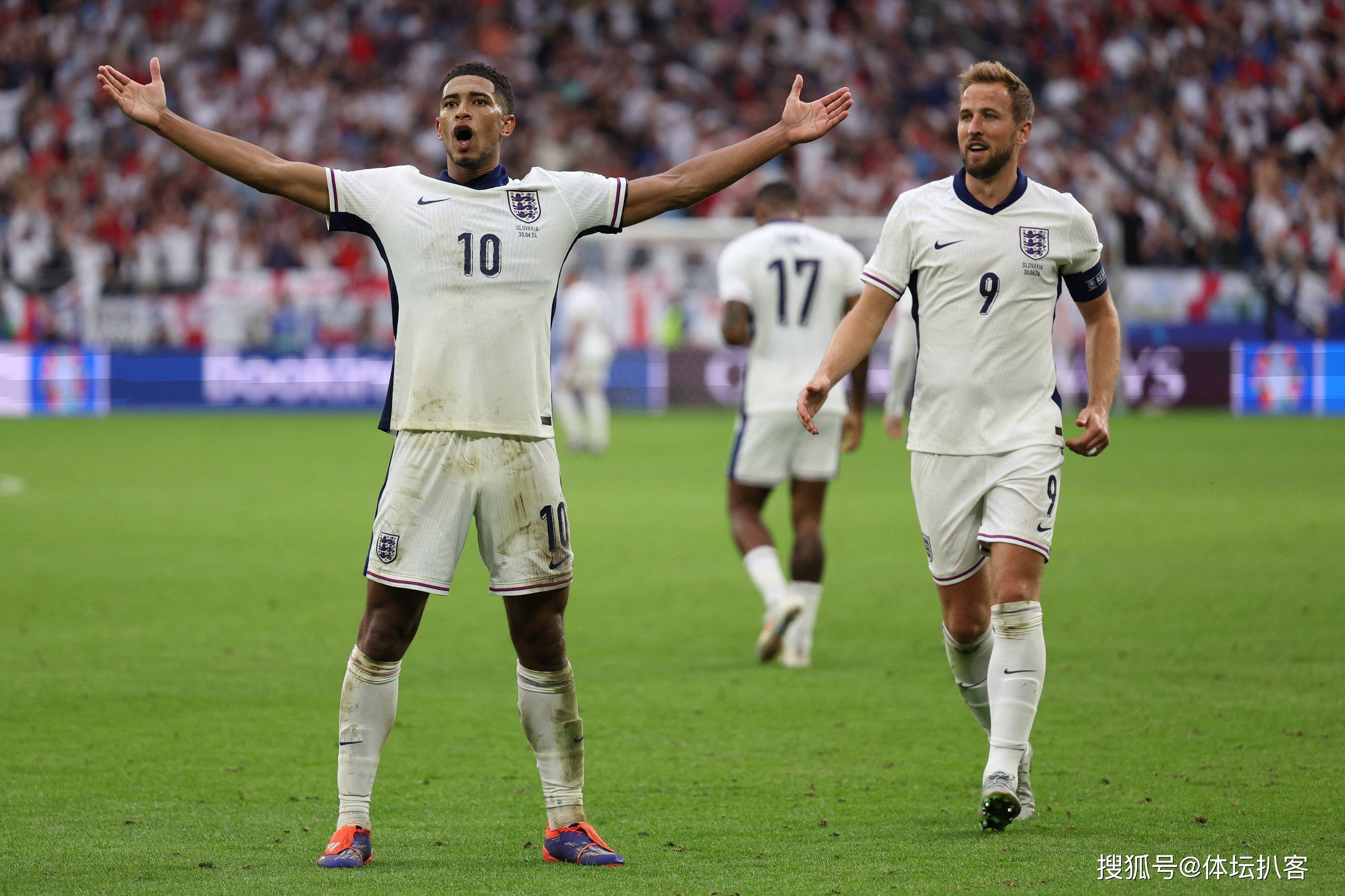 夺冠首场状态出色,RNG观众沸腾!,Doinb重返赛场比赛高潮迭起的简单介绍-爱游戏